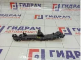 Кронштейн бампера заднего правый Renault Kaptur 850440944R