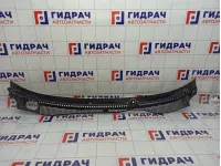 Решетка под лобовое стекло (Жабо) Renault Kaptur 668118163R