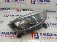 Фара левая Renault Kaptur 260602042R