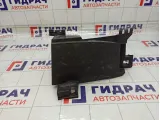 Воздуховод радиатора правый Renault Kaptur 623129733R