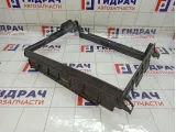 Рамка радиатора Renault Kaptur 215590775R