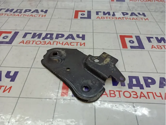 Кронштейн балки передней правый Renault Kaptur 544228640R