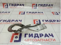 Петля капота правая Renault Kaptur 654002635R