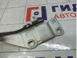 Петля капота правая Renault Kaptur 654002635R