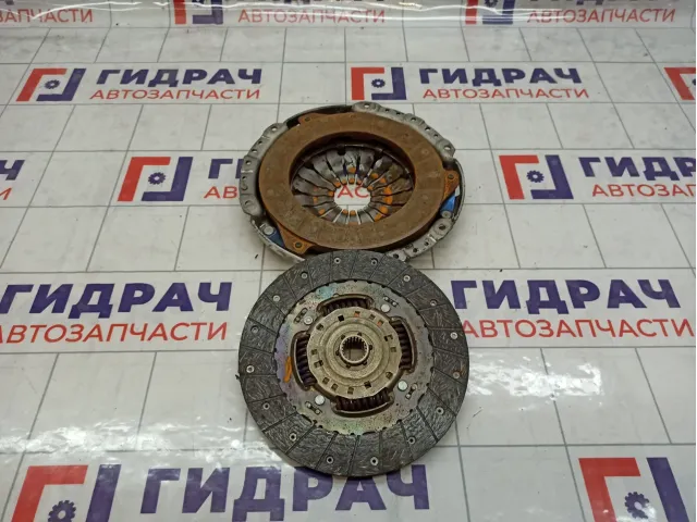Сцепление в сборе Renault Kaptur 302051060R