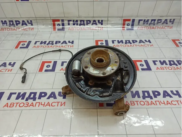 Кулак поворотный задний правый Renault Kaptur 430188668R
