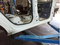 Порог со стойкой правый Renault Kaptur