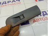 Кнопка стеклоподъемника переднего правого Renault Kaptur 254218614R