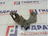 Кронштейн генератора Renault Kaptur 117102094R