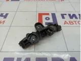 Кронштейн переднего бампера правый Renault Kaptur 622223860R
