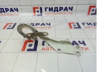 Петля капота правая Renault Kaptur 654002635R