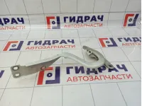 Петля капота левая Renault Kaptur 654018586R