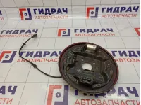 Щит опорный задний левый Renault Kaptur 440208382R