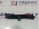 Кронштейн заднего бампера правый Renault Kaptur 850440944R