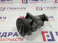 Компрессор кондиционера Renault Kaptur 926008367R