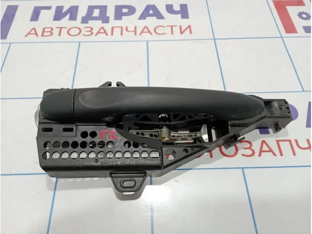 Ручка двери наружная передняя правая Renault Kaptur