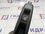 Кнопка стеклоподъемника задняя Renault Kaptur 254218614R
