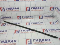 Накладка стекла переднего левого Renault Kaptur 808213183R
