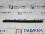 Уплотнитель стекла двери заднего левого Renault Kaptur 823317997R