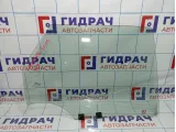 Стекло двери задней правой Renault Kaptur 823008326R