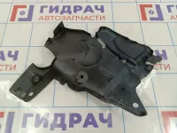 Пыльник двигателя боковой левый Renault Kaptur 638311402R
