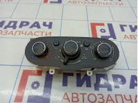 Блок управления отопителем Renault Kaptur 275100165R