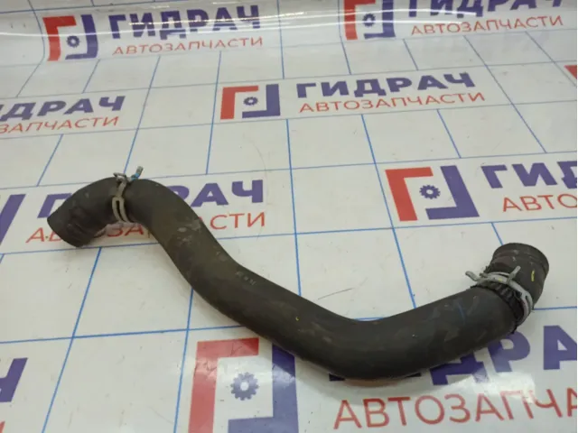 Патрубок радиатора верхний Renault Kaptur 215018390R