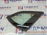 Стекло кузовное глухое правое Renault Kaptur 833065503R