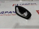 Ручка задней двери внутренняя правая Renault Kaptur 826720001R.