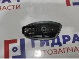 Ручка задней двери внутренняя правая Renault Kaptur 826720001R.