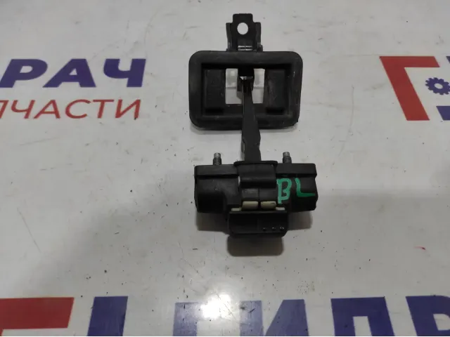 Ограничитель двери задний левый Renault Kaptur 824305607R.