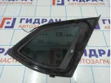 Стекло кузовное глухое левое Renault Kaptur 833075217R.