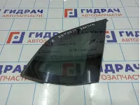 Стекло кузовное глухое правое Renault Kaptur 833066718R.