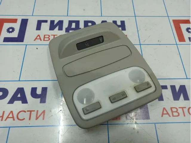 Плафон салонный Renault Kaptur 264300008R. Дефект.