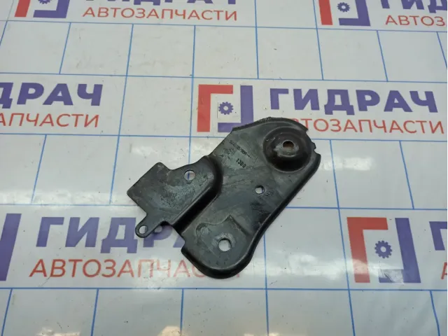 Кронштейн передней балки левый Renault Kaptur 544238788R.