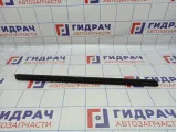 Уплотнитель стекла двери передний правый Renault Kaptur 803303195R.