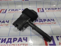 Воздухозаборник Renault Kaptur 960150068R. Дефект.
