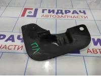 Брызговик передний левый Renault Kaptur 638532807R.