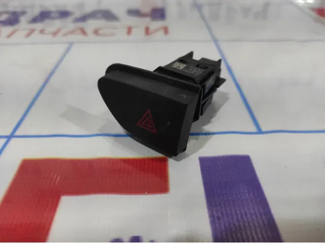 Кнопка аварийной сигнализации Renault Kaptur 252907372R.