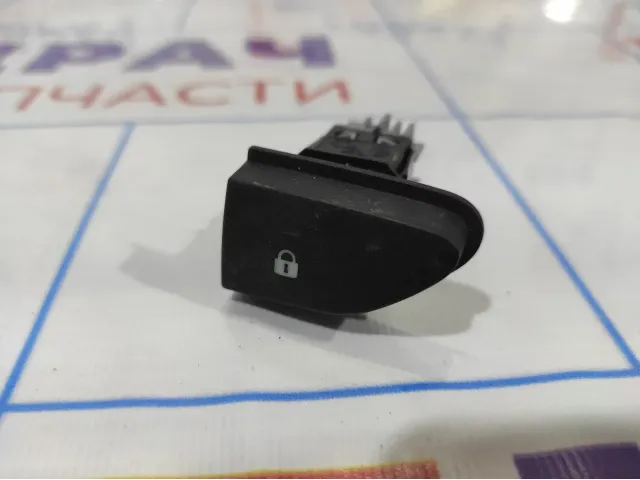 Кнопка центрального замка Renault Kaptur 252103678R.