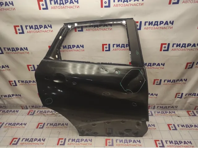 Дверь задняя правая Renault Kaptur 821001270R. Дефекты.