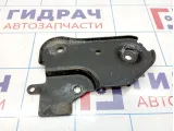 Кронштейн передней балки левый Renault Kaptur 8200823809