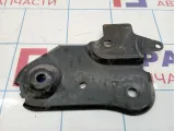 Кронштейн передней балки правый Renault Kaptur 8200823807