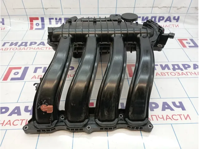 Коллектор впускной Renault Kaptur 140035004R