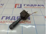 Переключатель поворотов подрулевой Renault Kaptur 8201167992