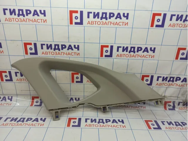 Обшивка стойки задней правой верхняя Renault Kaptur 769340258R