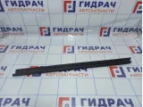 Уплотнитель стекла двери передней правой Renault Kaptur 803303195R