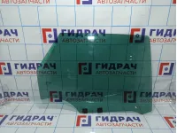 Стекло двери задней правой Renault Kaptur 823007050R