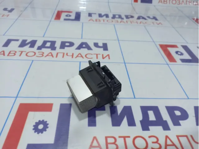 Резистор отопителя Renault Kaptur 7701209850