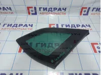 Стекло кузовное глухое правое Renault Kaptur 833065503R